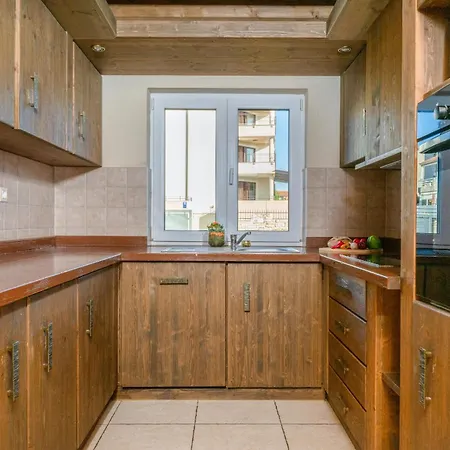 Villa Castagna Near The Sea With Private Pool And Sauna Premantura