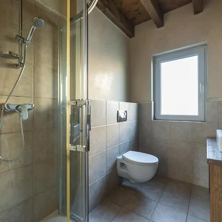 Castagna Near The Sea With Private Pool And Sauna