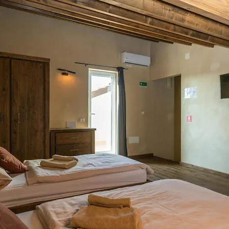 Castagna Near The Sea With Private Pool And Sauna * Premantura