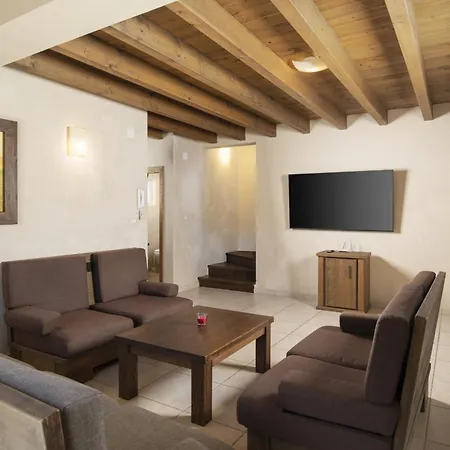 Castagna Near The Sea With Private Pool And Sauna Villa